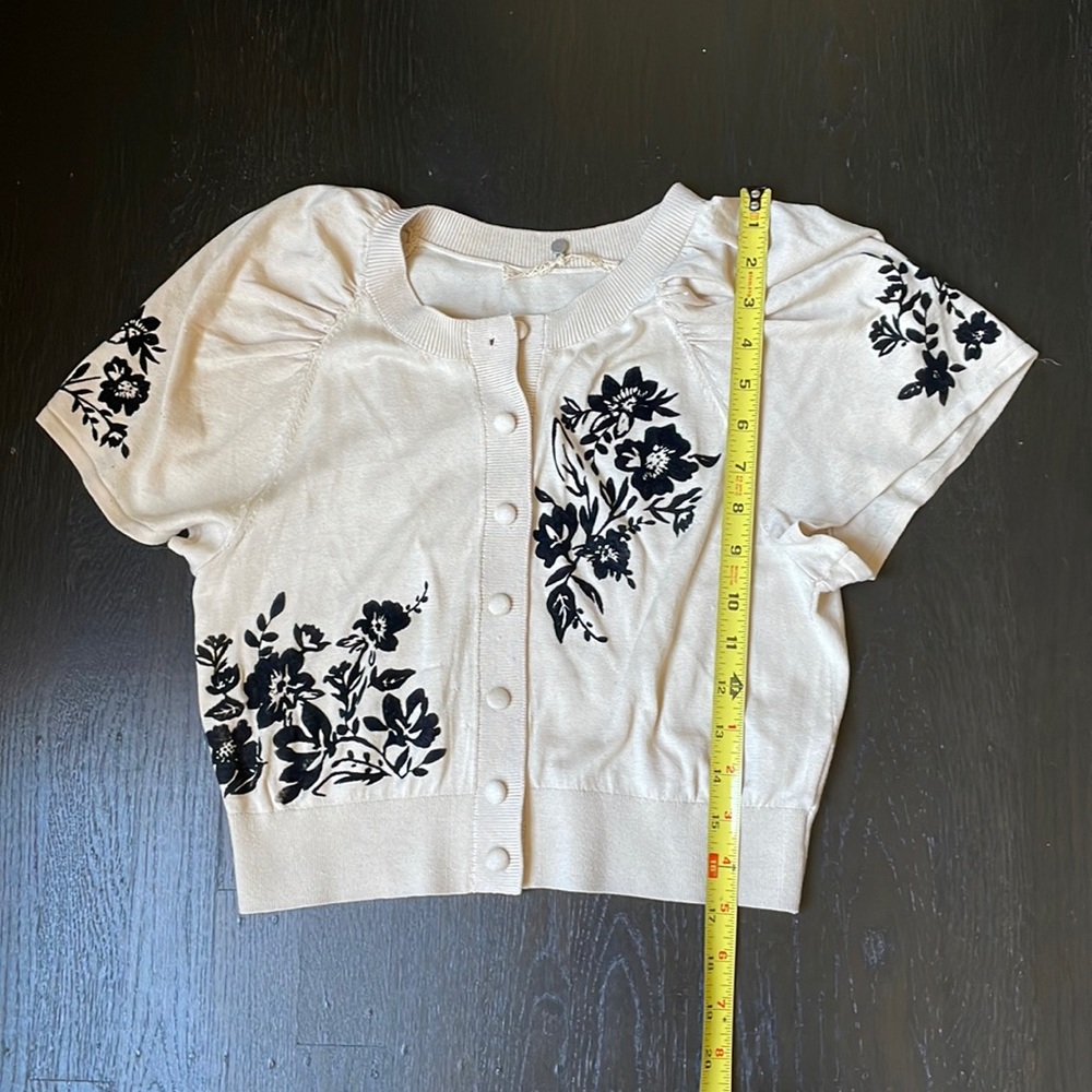 Anthropologie Knitted & Knotted Crop Embroidered Sweater